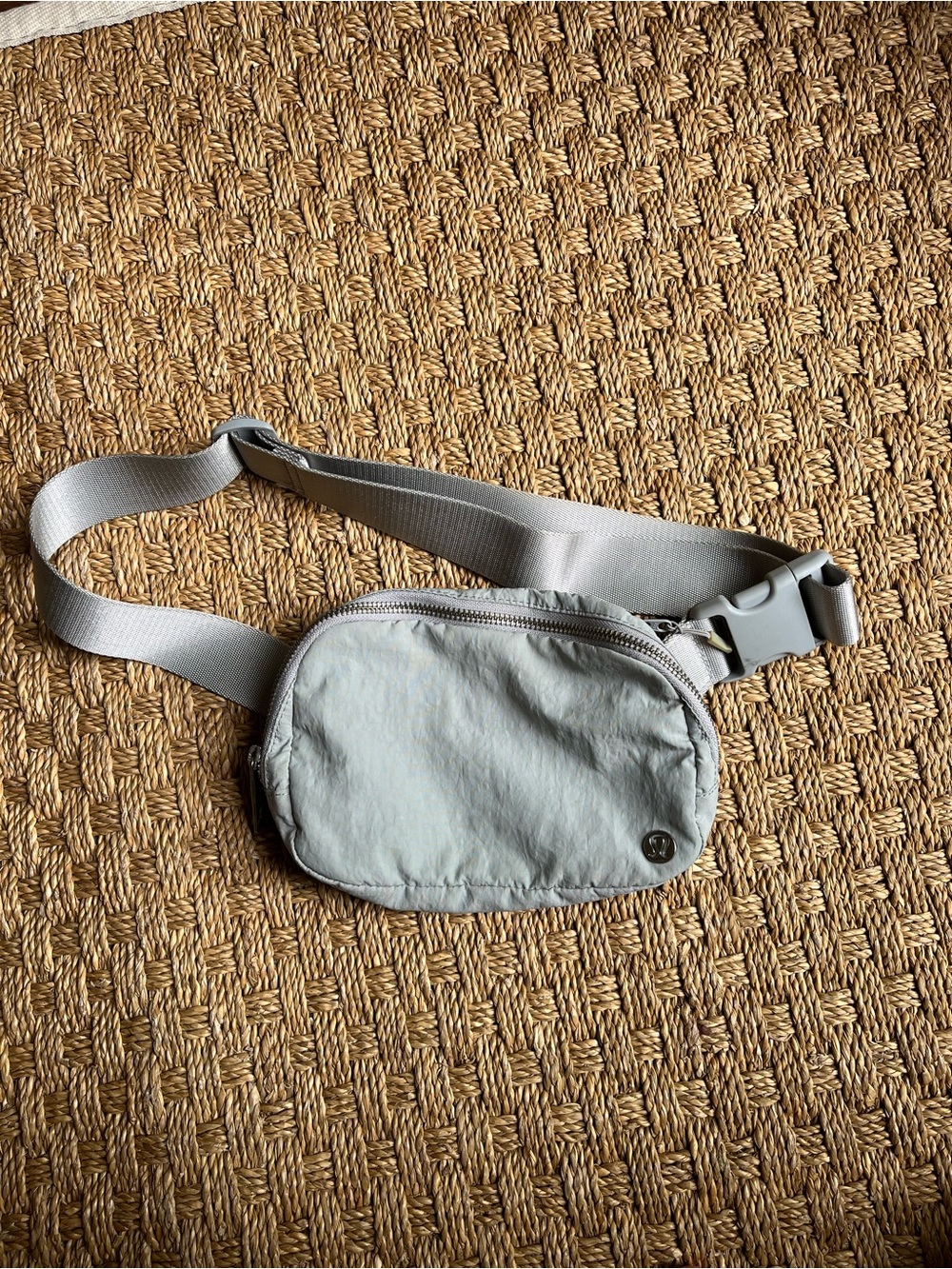 Lululemon Light Gray Nylon Belt Bag